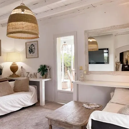 La Maison Du Garde-barriere A 6km De La Plage * L'Ile-d'Olonne