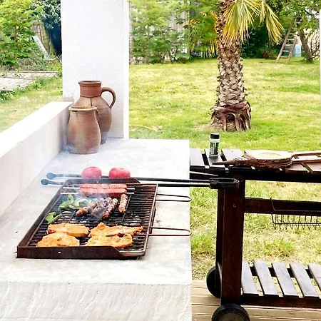 Casa vacanze La Maison Du Garde-barriere A 6km De La Plage