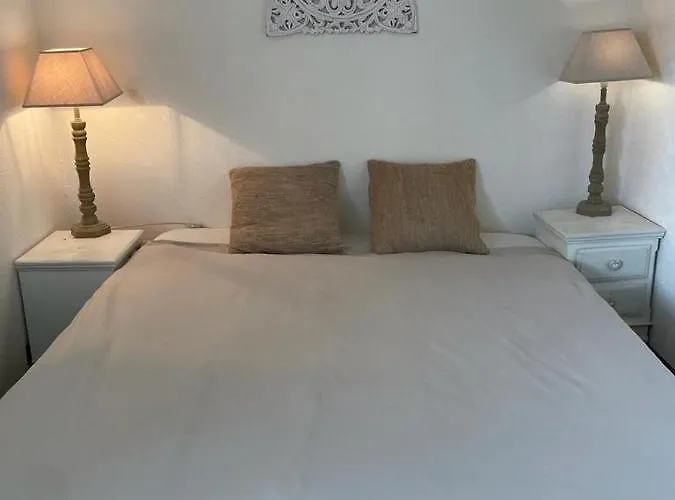 La Maison Du Garde-barriere A 6km De La Plage Vakantiehuis *