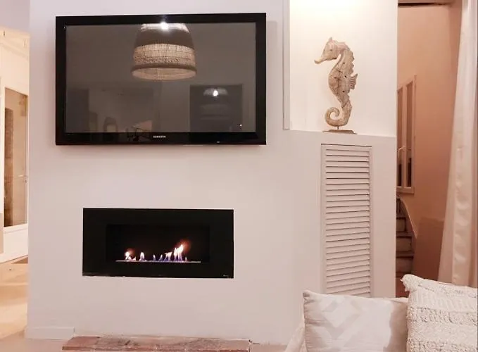 La Maison Du Garde-barriere A 6km De La Plage Vakantiehuis L'Ile-d'Olonne